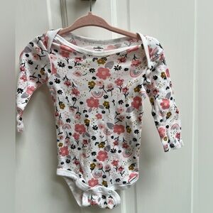 Gerber 3-6M White and Pink Floral Long Sleeve Girls Onesie